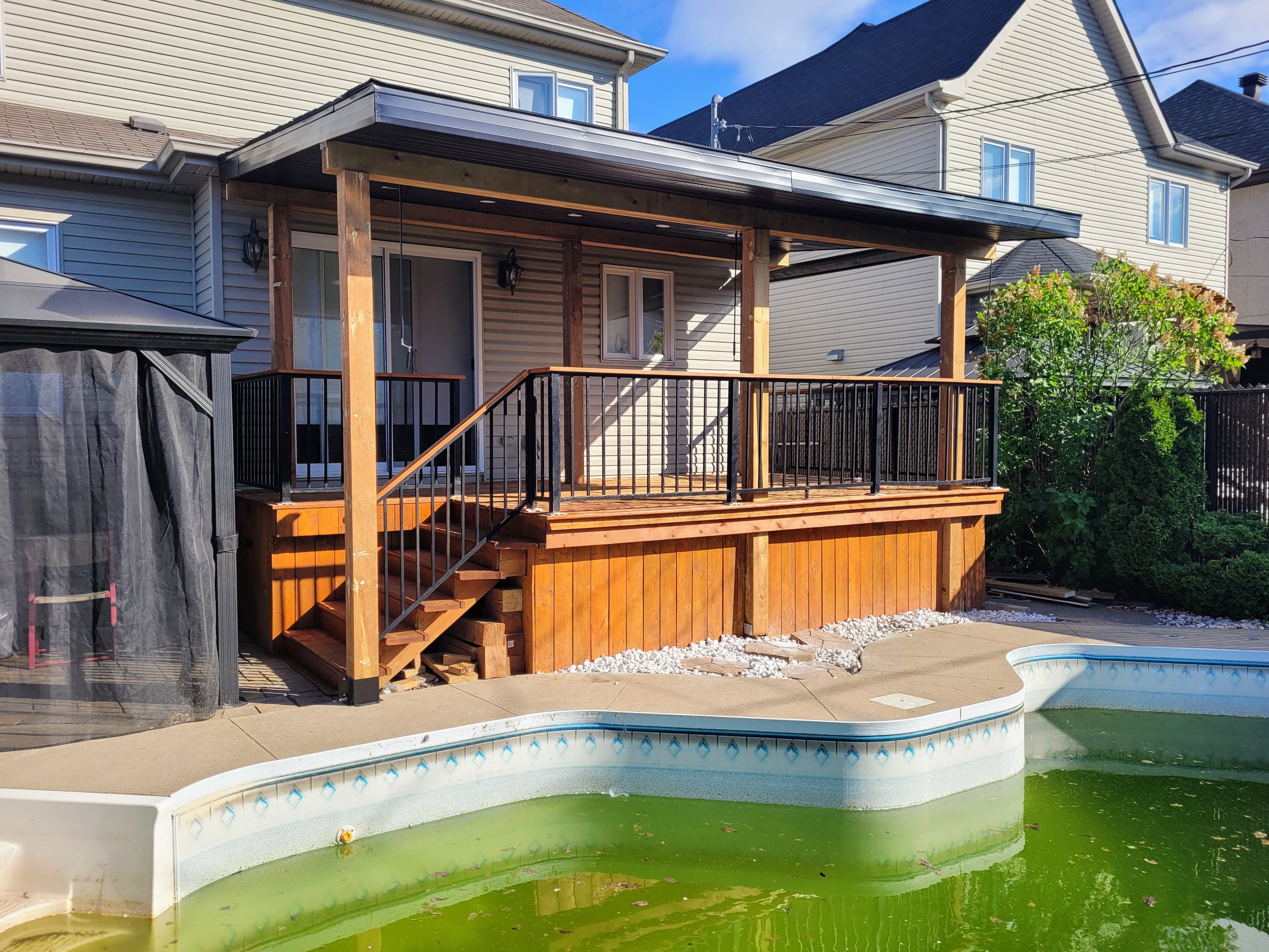 Pergola Balcony
